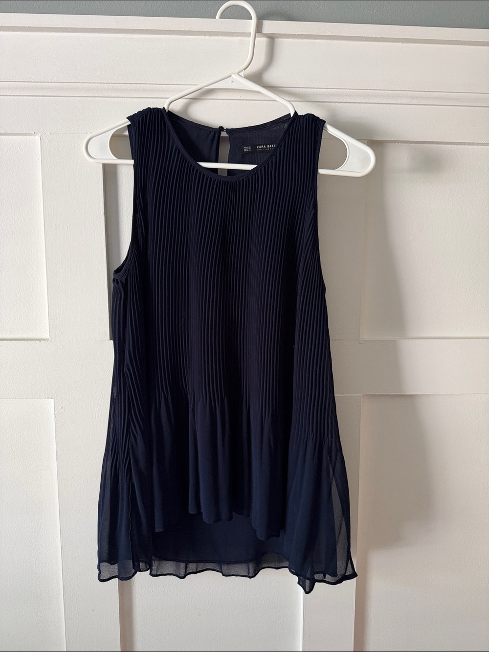Zara Sleeveless Pleated Navy Tunic Top